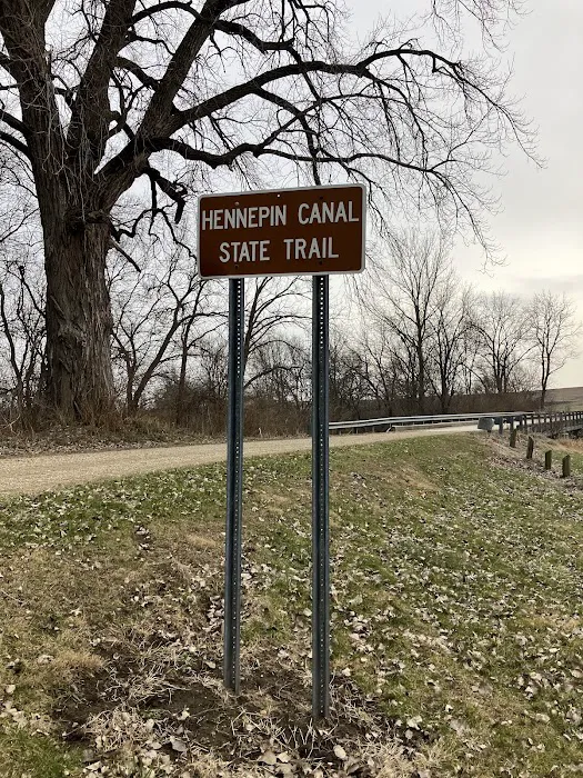 Hennepin Canal - Bridge 14 Campground Picture 5