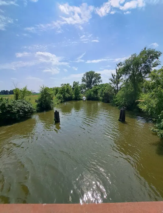 Lock 22 Camping Picture 5