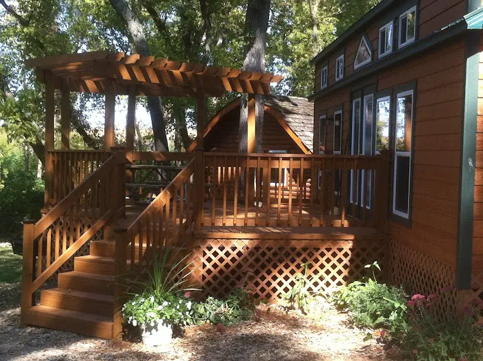 Lena KOA Holiday Picture 2