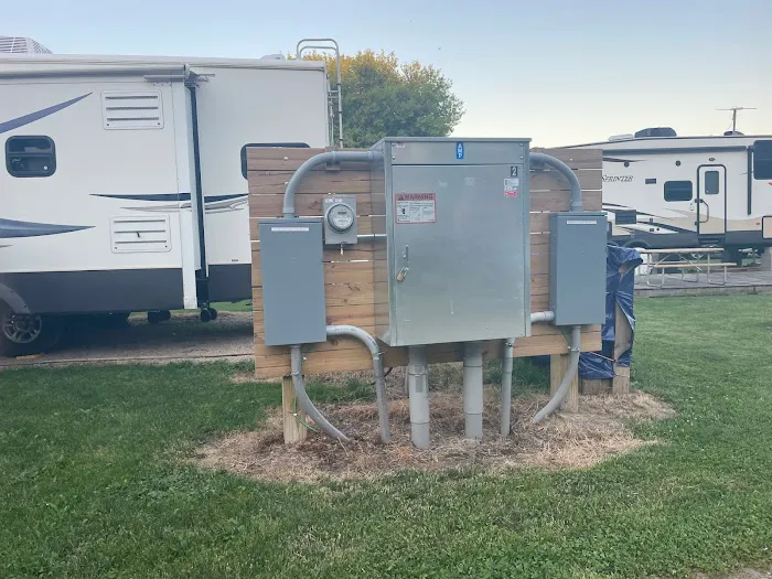 Badgerland Campground Picture 7