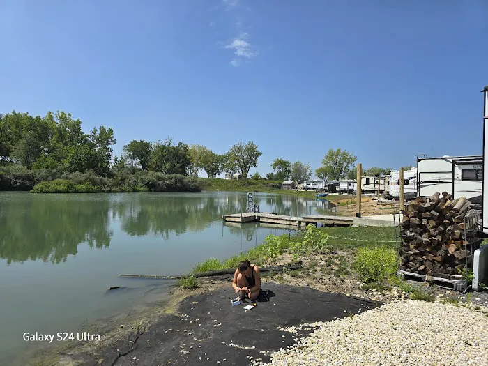 Giant Goose Ranch Picture 7