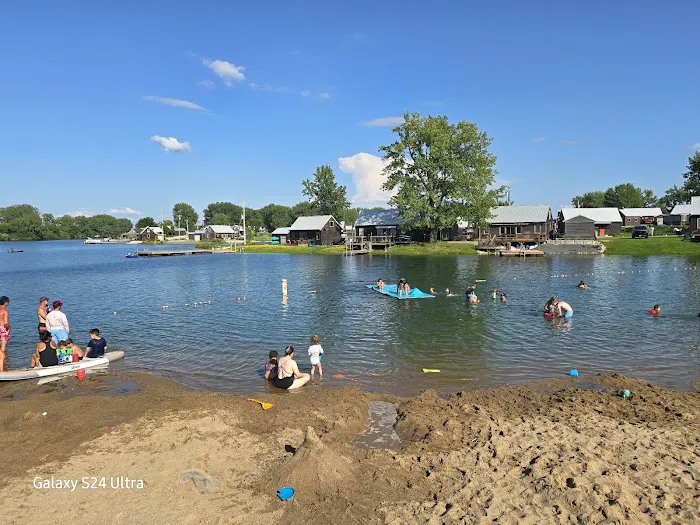 Giant Goose Ranch Picture 6