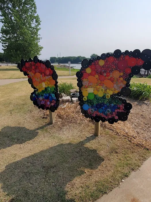 Riverfront Park Campground Picture 8