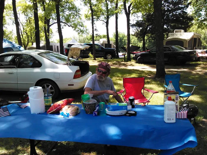 Evening Star Camping Resort Picture 9