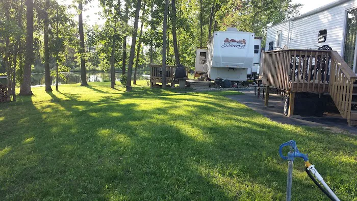 Stonefort Campground Picture 6