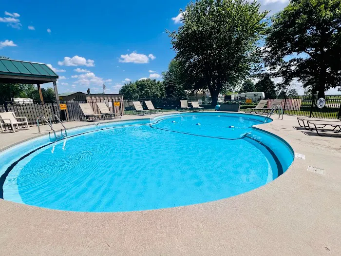 Galesburg East / Knoxville, IL KOA Holiday Picture 2