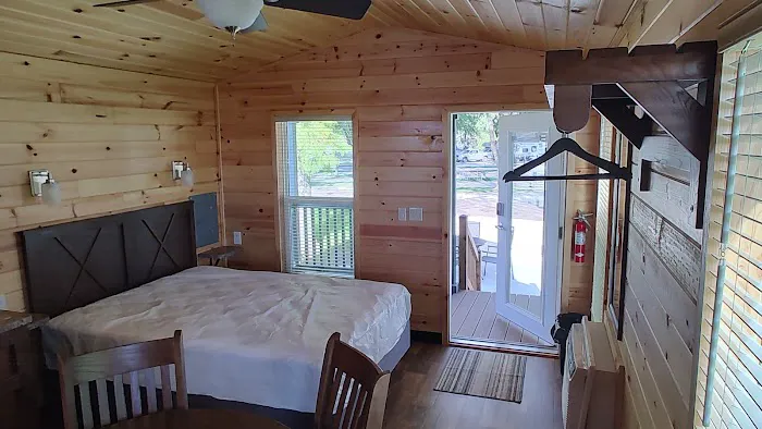 Galesburg East / Knoxville, IL KOA Holiday Picture 1