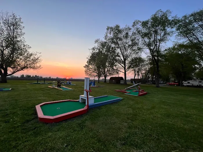 Galesburg East / Knoxville, IL KOA Holiday Picture 8