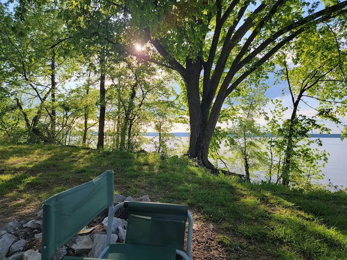 Boswell Landing Self-Service Campground & Boat Ramp Picture 6