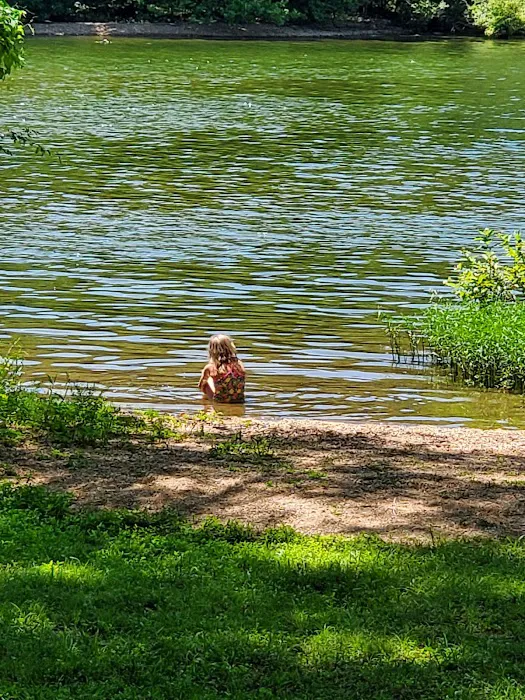 Redd Hollow Self-Service Campground & Boat Ramp Picture 4