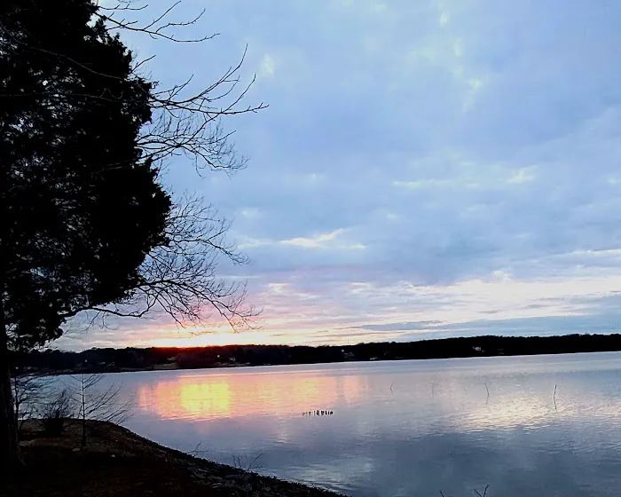 Kentucky Lake Glamping Picture 5