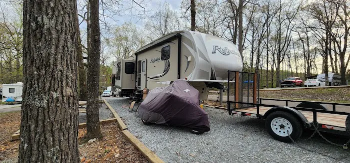 Paris Landing State Park Campground Picture 6