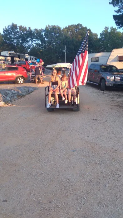 Pine Point Campground Picture 5