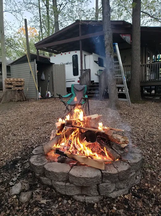 MYERS LANDING RV RESORT Picture 4