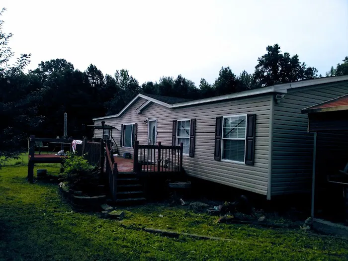 Almost Home RV and Veterans Park Picture 3