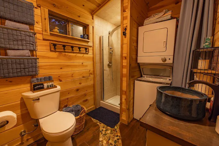 Jaybird Treehouse Picture 2