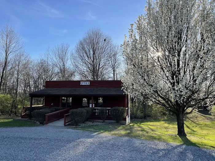 Hilltop Campground Picture 6