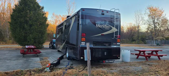 Main Brothers Campground Picture 2