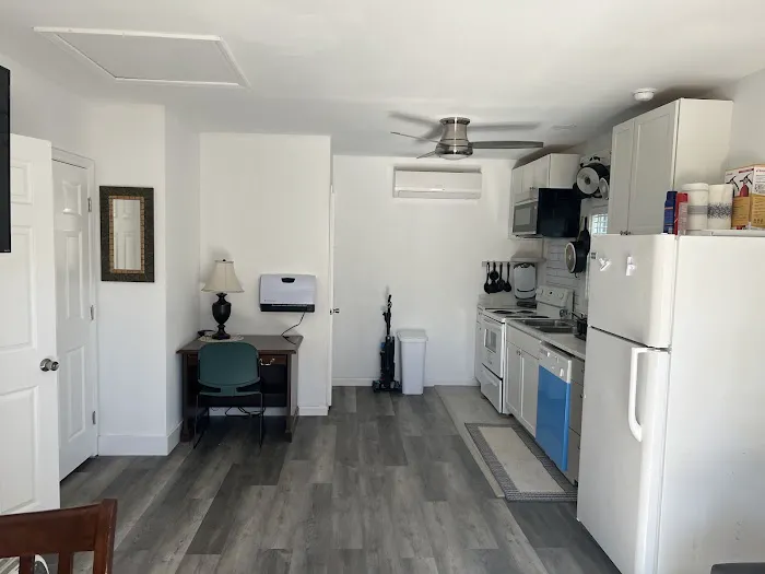 River Cabins Cabin 22 Picture 6