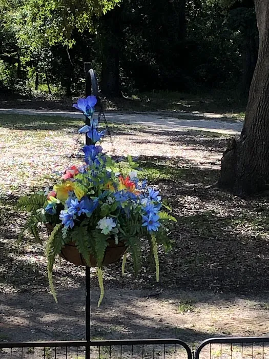 CreekSide RV Park & Campground Picture 1