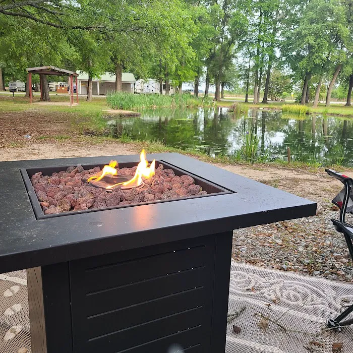 CreekSide RV Park & Campground Picture 4