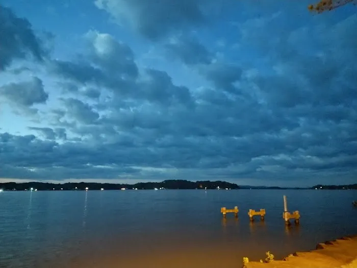 Bay Springs Campground Picture 3