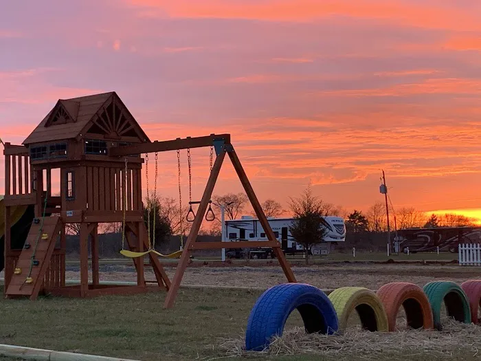GrandStand RV Park - Talladega Alabama Picture 3