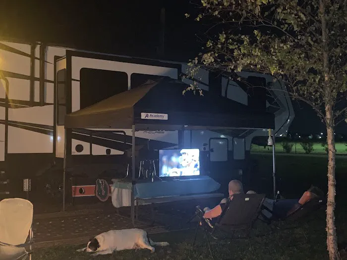 GrandStand RV Park - Talladega Alabama Picture 2