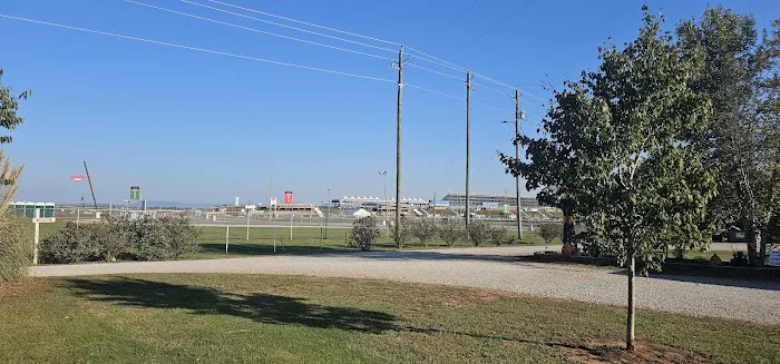 Talladega RV Park Picture 9