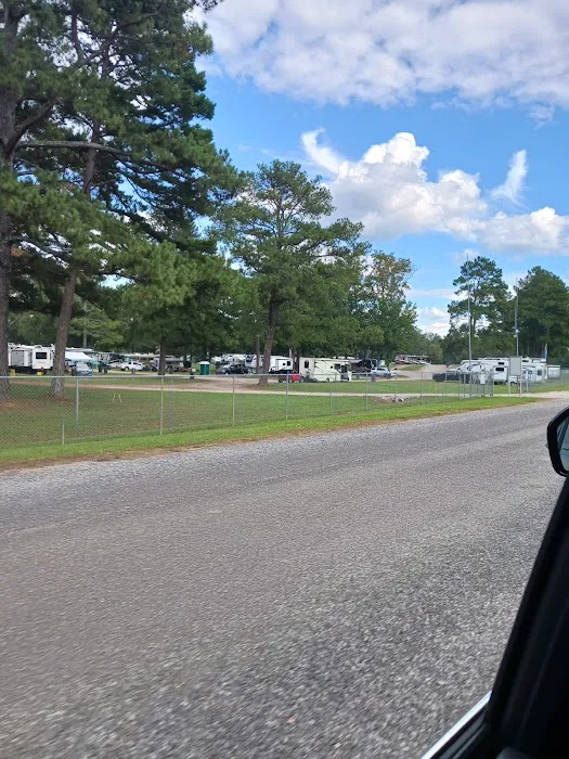 Legends Lane Campground Picture 1