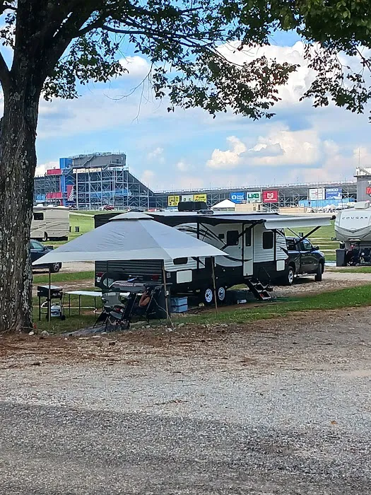 Legends Lane Campground Picture 3