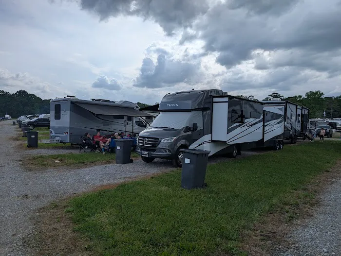 Legends Lane Campground Picture 5