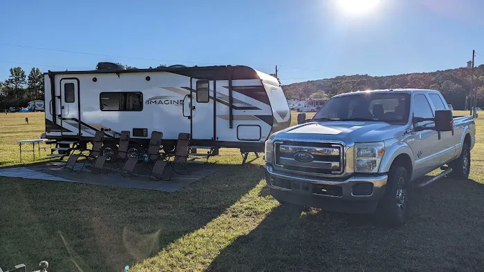 C & C Camping Picture 4