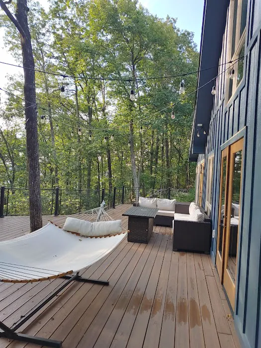 Hickory Hideaway Picture 2