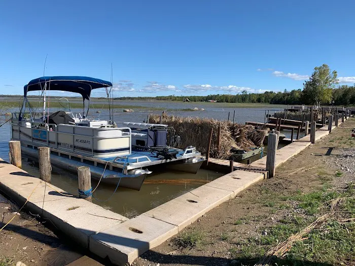 Dan's Resort Picture 3