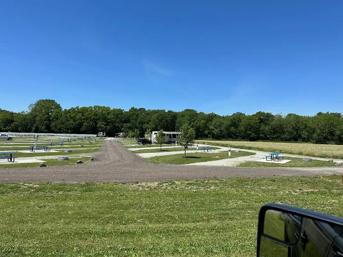 Crystal Lake RV Park Picture 9