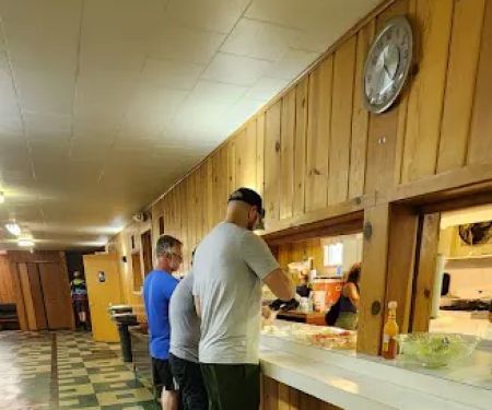 Whispering Pines - Event and Lodging