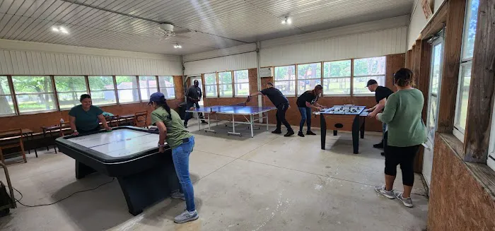 Whispering Pines - Event and Lodging Picture 2