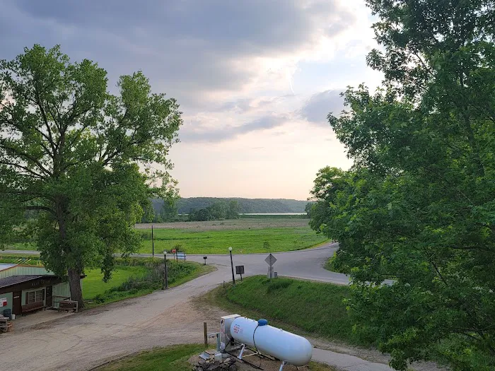 Yellowstone Lake Chalet Campground Picture 4