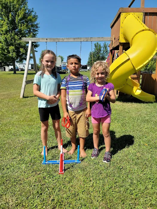 Backyard Campground Picture 3