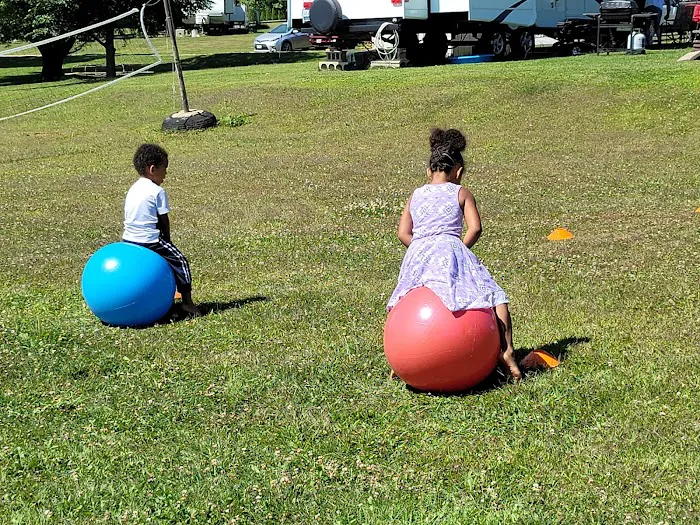 Backyard Campground Picture 9