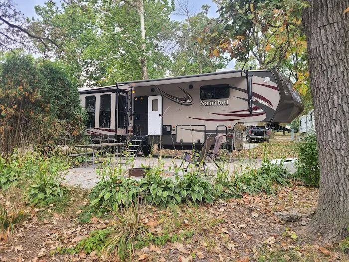 Timber Lake Resort and Campground Picture 6