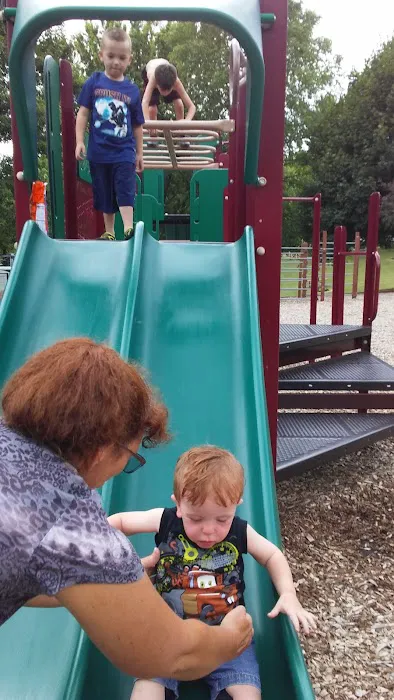 Apple Canyon Lake Campground Picture 4