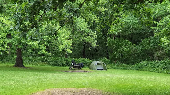 Mississippi Palisades State Park Campground Picture 6