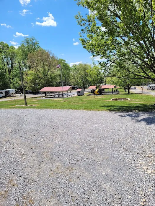 Goose Hollow Camp Ground & RV Picture 3