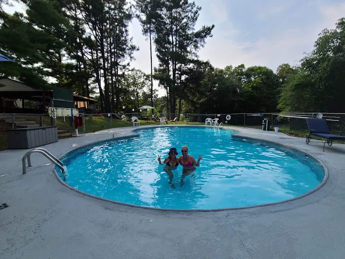 Tanglewood Campground and RV Resort Picture 2