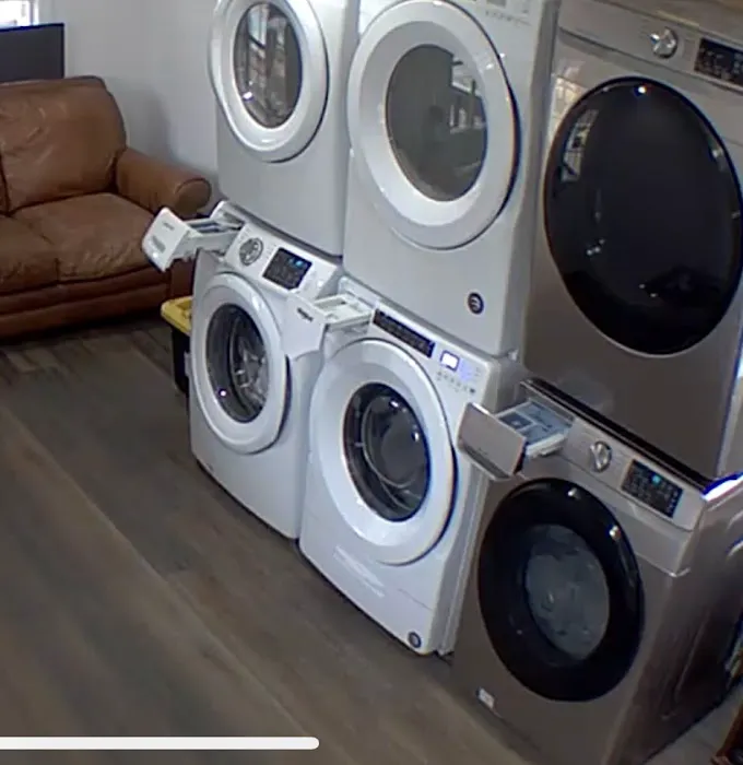 Sirls Rd Campground and Laundromat Picture 4