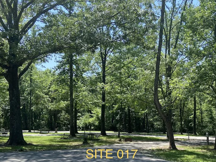 Giant City Class A Campground Picture 2