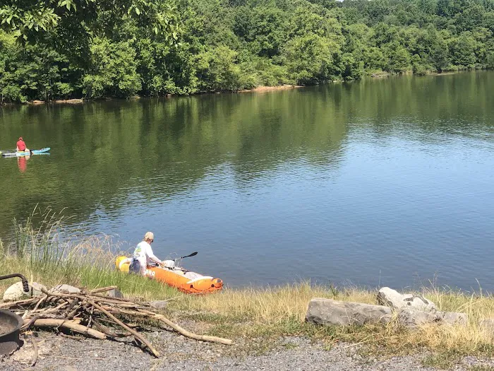 Hillman Ferry Campground Picture 9