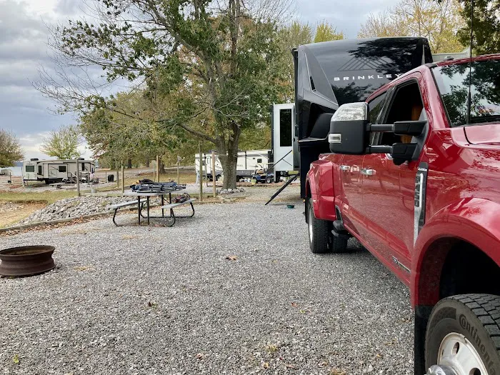 Birmingham Point Campground Picture 5